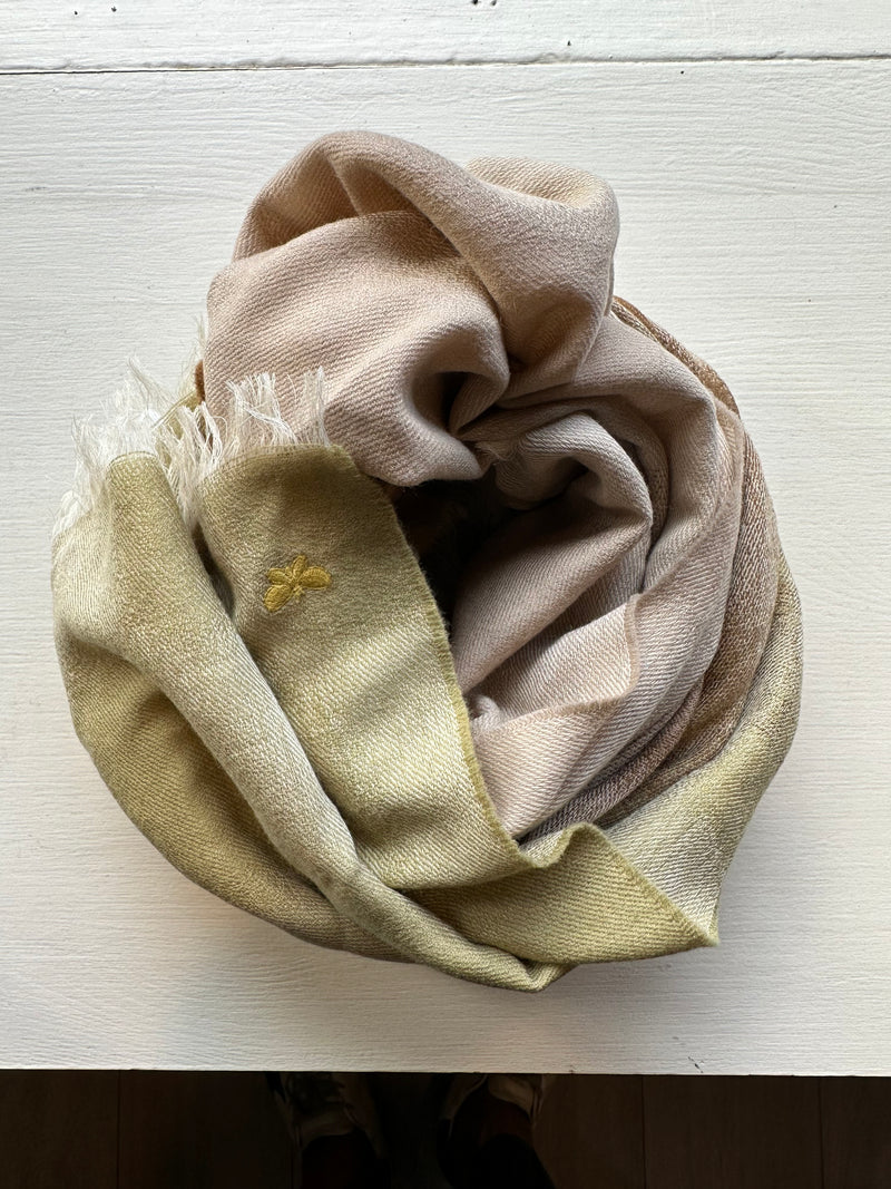 PRE-OWNED WEEKEND MAX MARA WOOL BLEND SCARF RRP £165