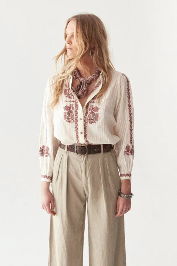 MAISON HOTEL LINDA BLOUSE IN DUSTY SPRINFIELD