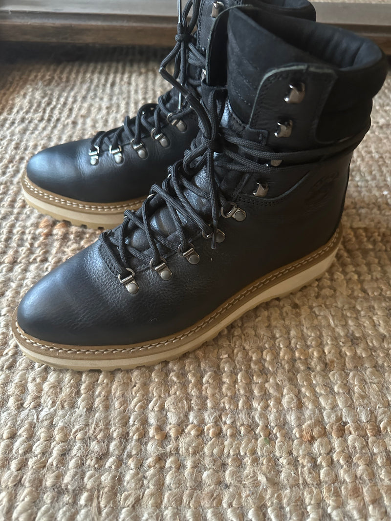 PRE-OWNED DIEMME BOOTS 40 RRP £395