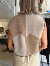 STUDIO WYLDER SHEEPSKIN GILET