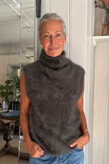 LISA YANG AISLA BRUSHED CASHMERE VEST