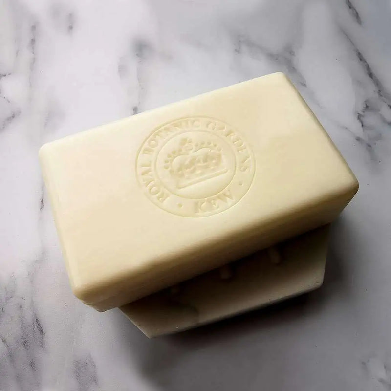 KEW GARDENS FIG & GRAPE SOAP 240g