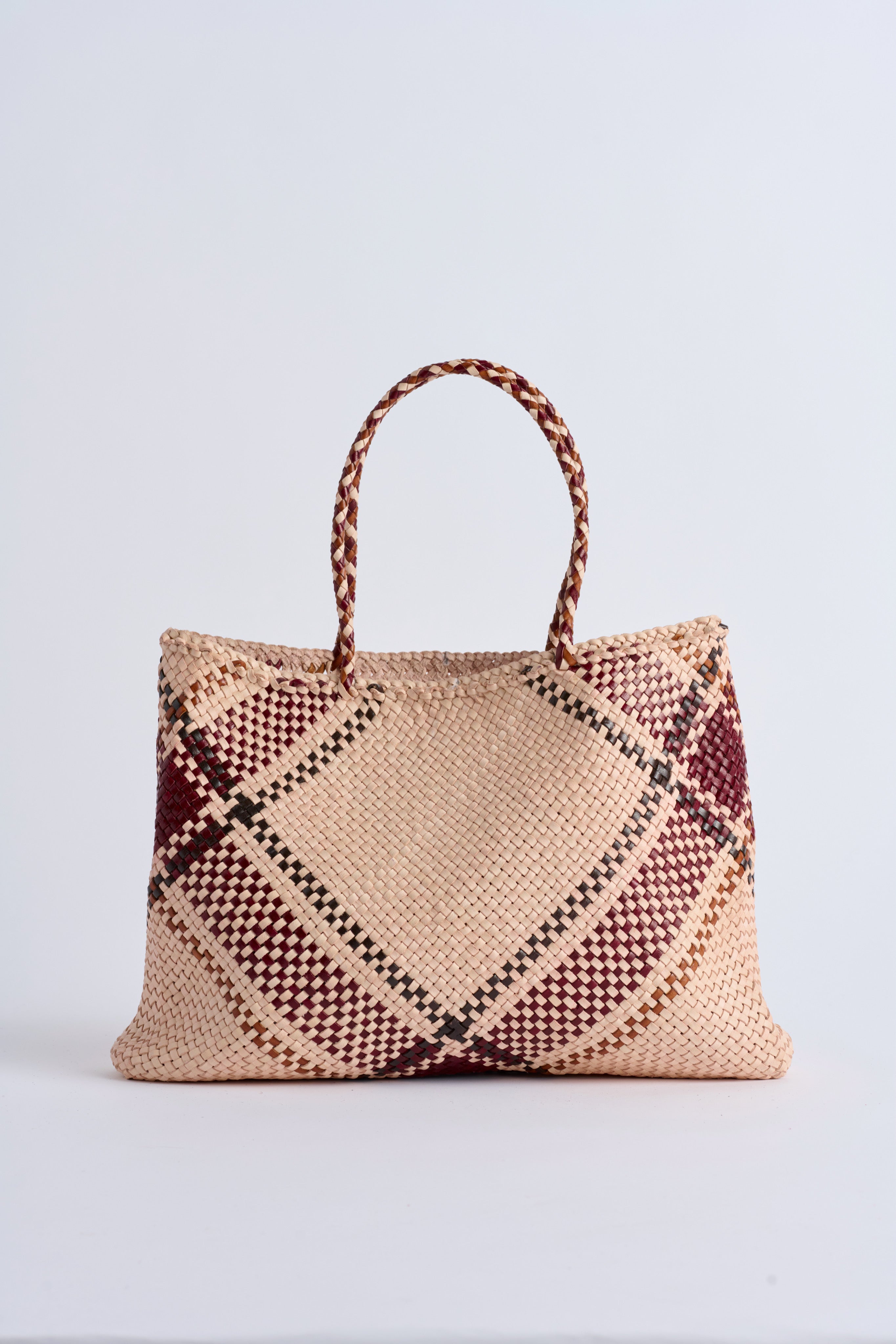 DRAGON DIFFUSION MAORI SOPHIE LARGE TOTE IN NATURAL | STIL Lifestyle