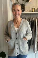 STUDIO WYLDER ALPACA-MERINO BLEND CARDIGAN IN LIGHT GREY